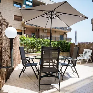 Appartamento La Terrazza Sull'africa, Aeroporto di Catania Fontana Rossa